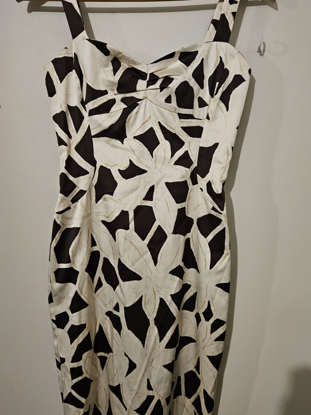 71% Silk Diane Von Furstenberg DvF Black & White Floral Midi Dress